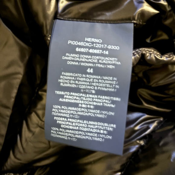 Herno - Picture 4 of 6